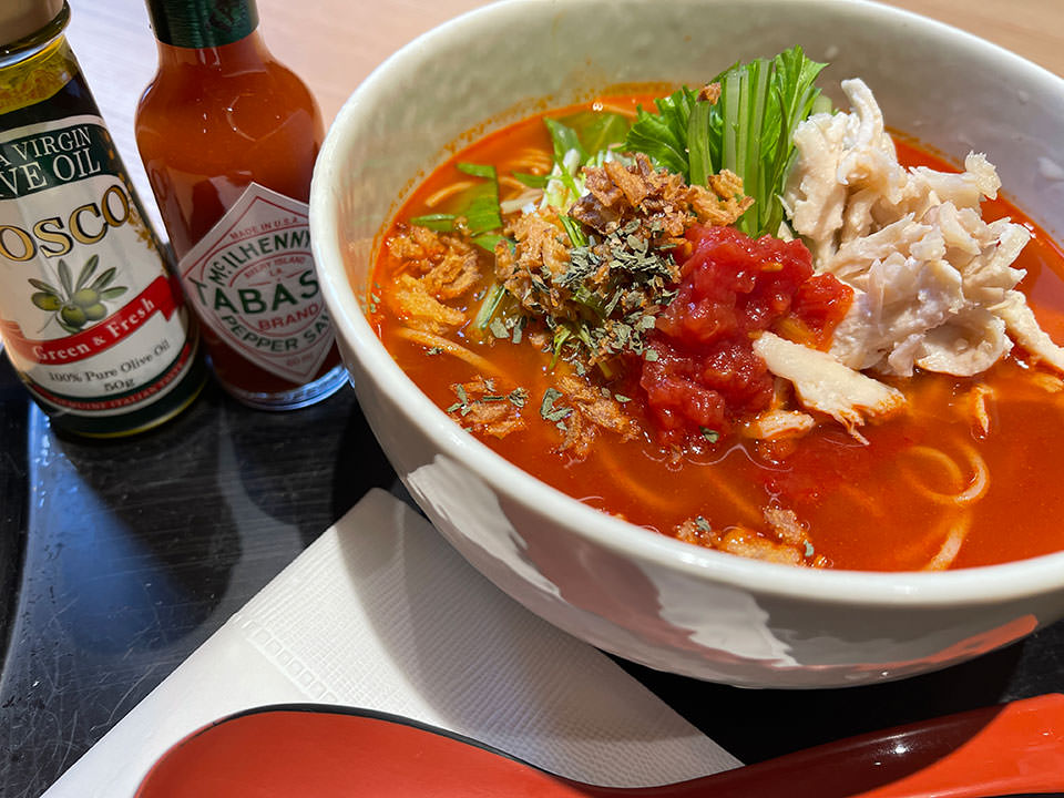 完熟トマトそば